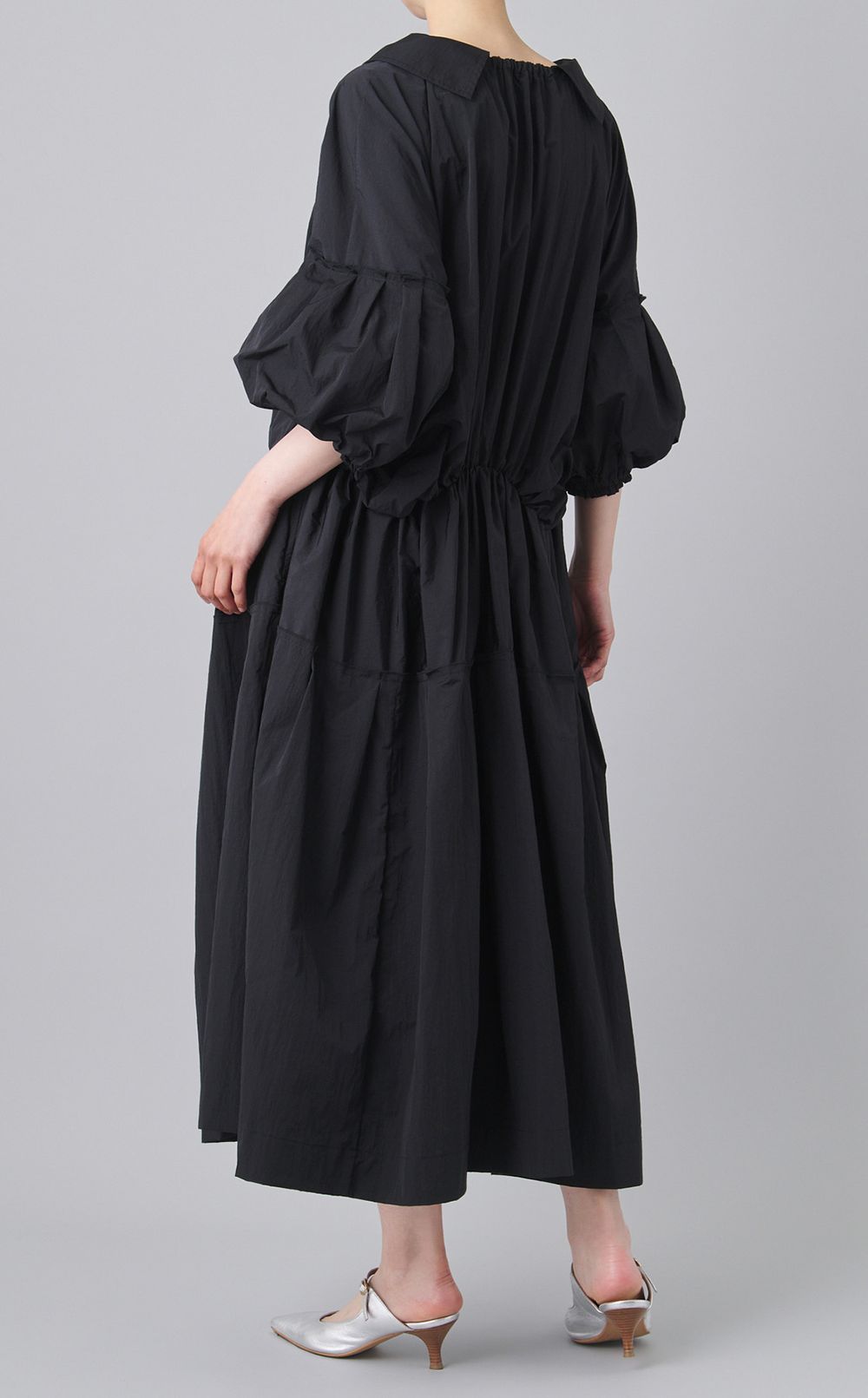 ナイロンタフタギャザーワンピース