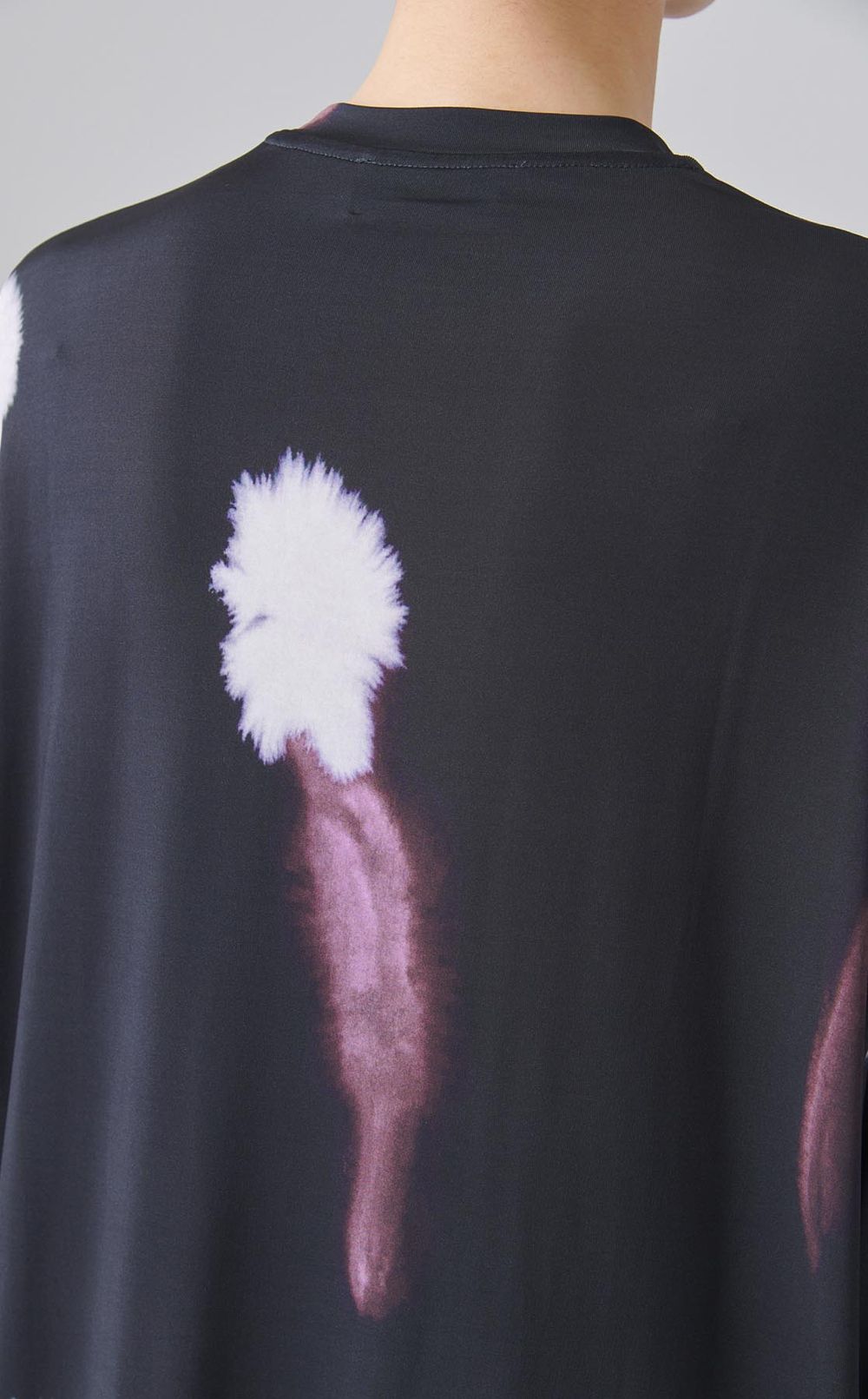 オーバーサイズプリントトップス