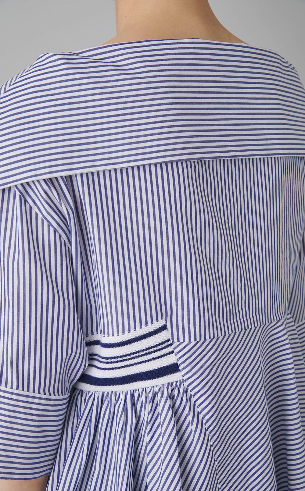 2wayフロントストライプブラウス