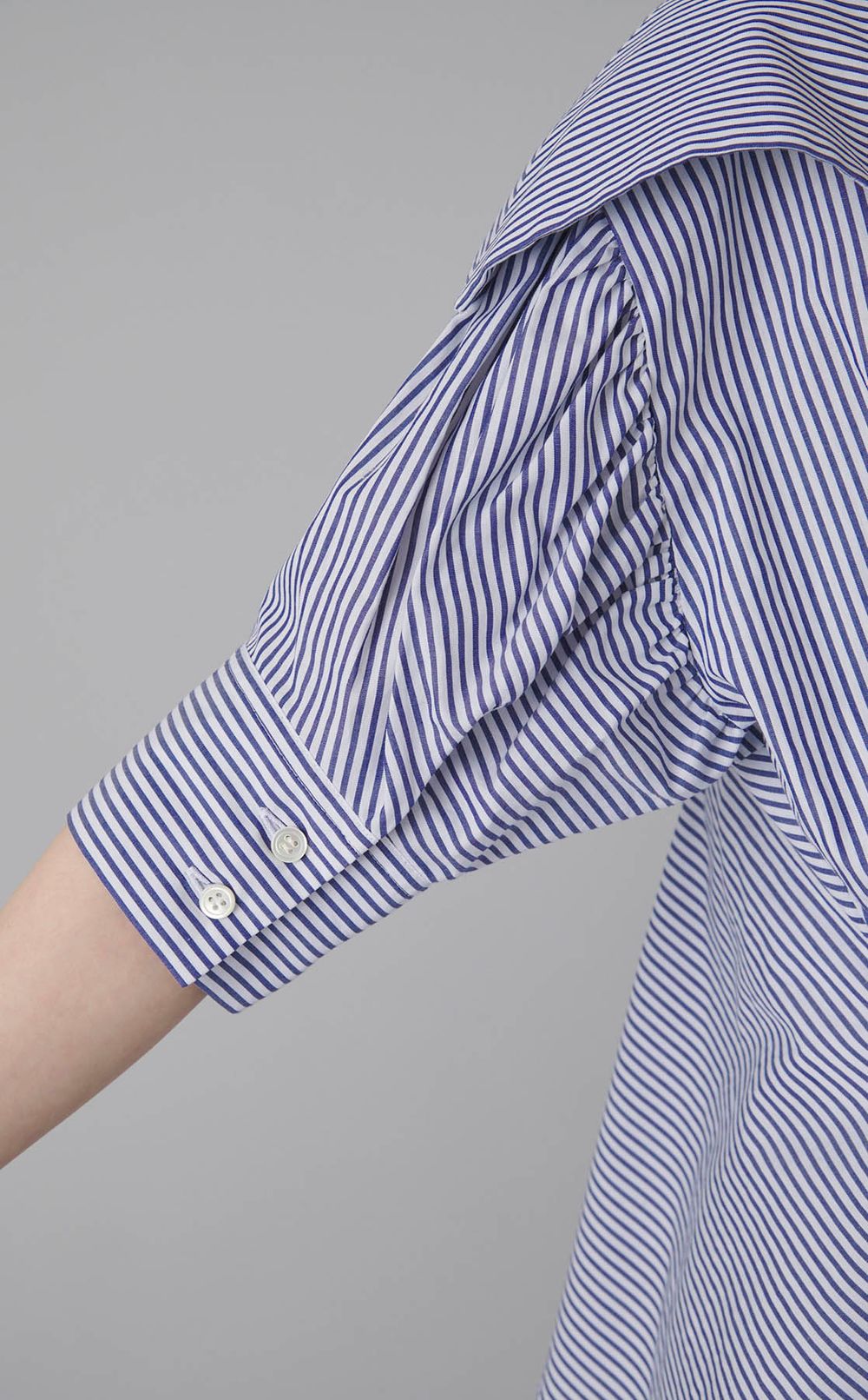 2wayフロントストライプブラウス