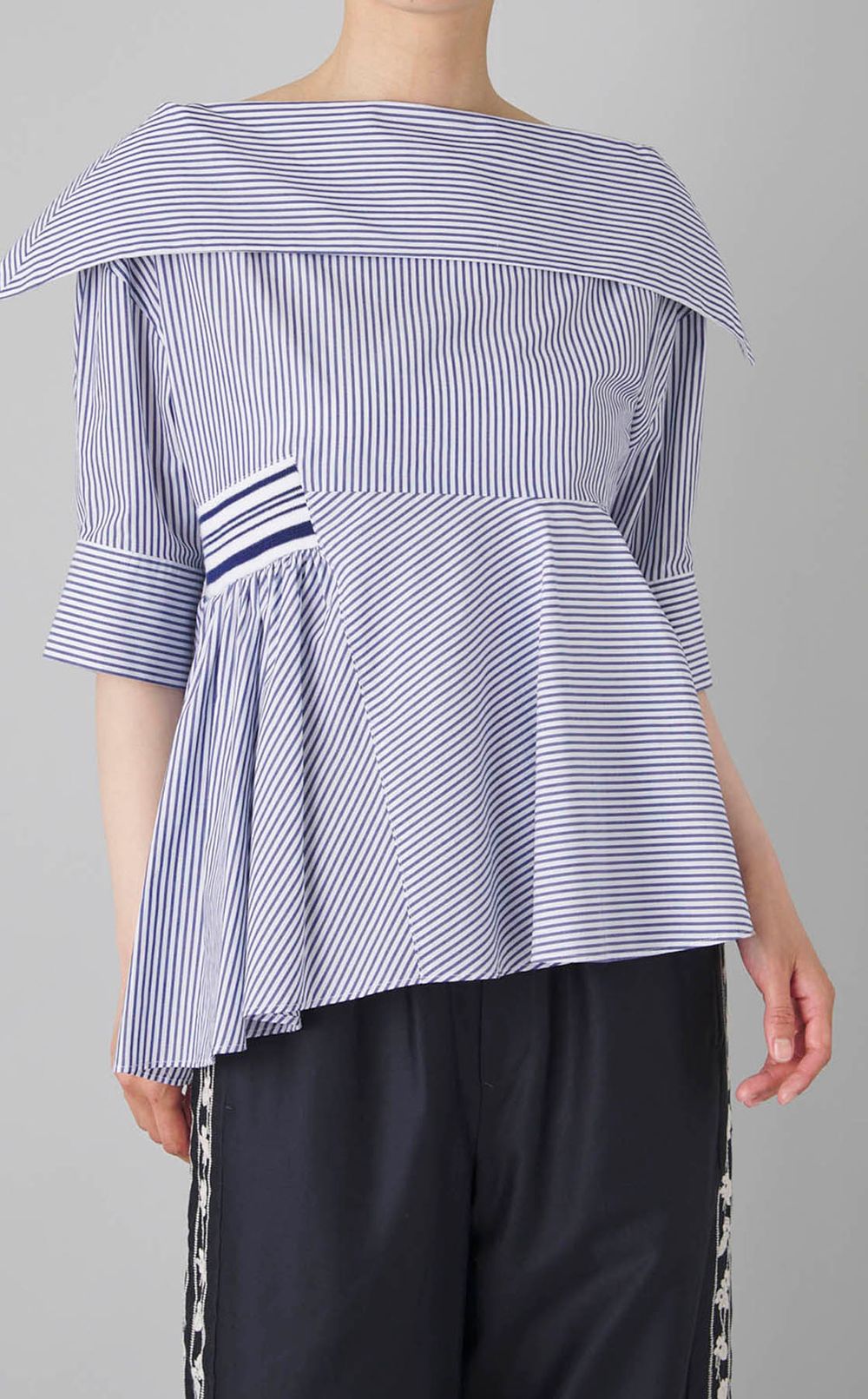 2wayフロントストライプブラウス