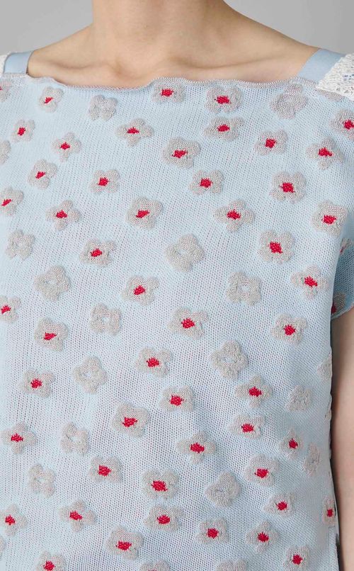 ミニフラワーエンボスニットプルオーバー