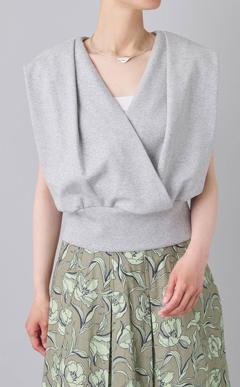 ペタルモチーフシルバーチョーカー