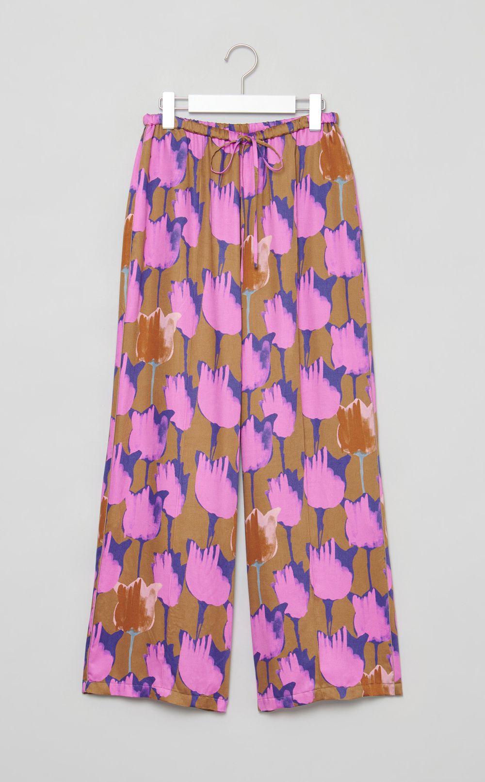 フラワープリントピンタックパンツ