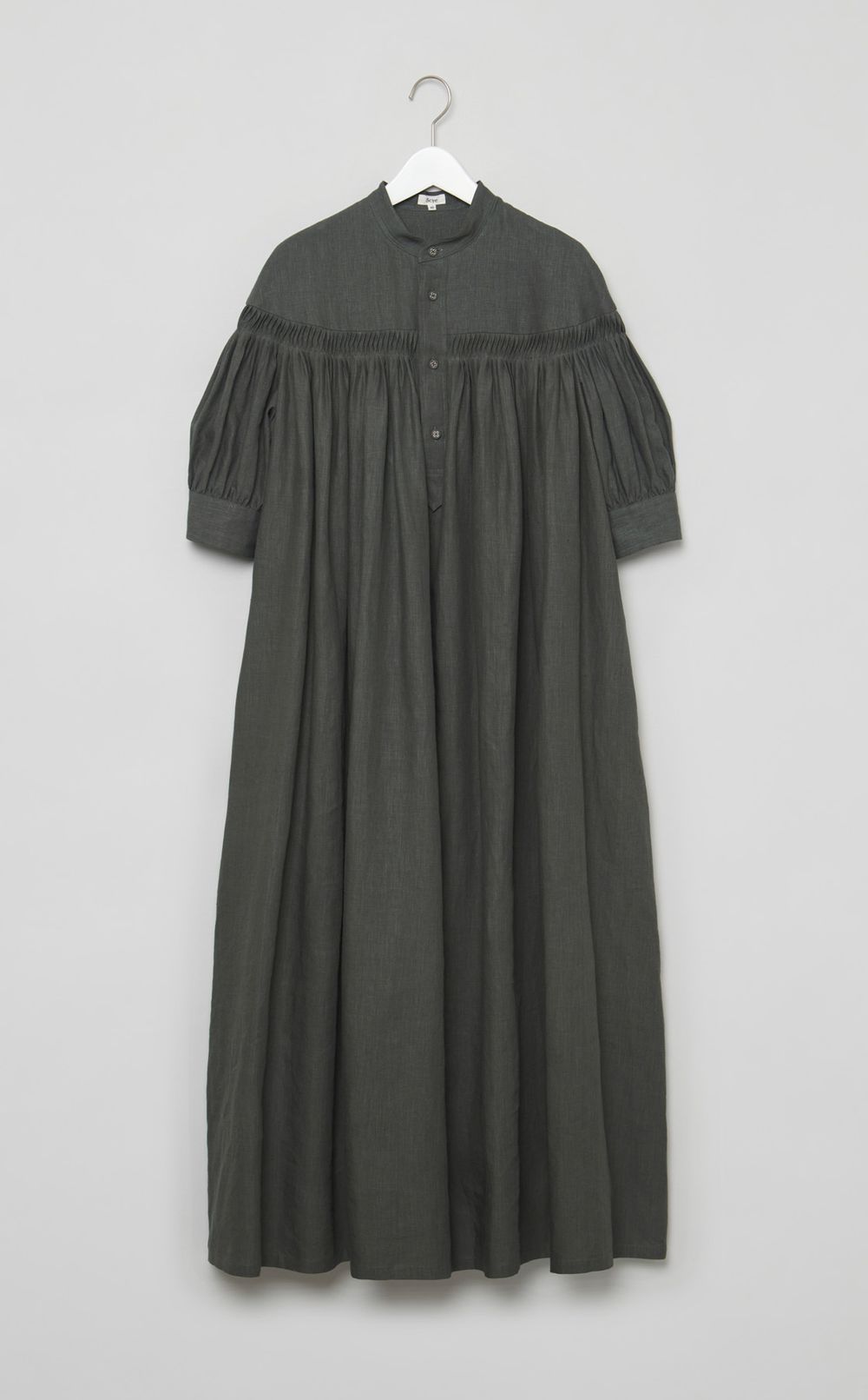 リネンタックワンピース