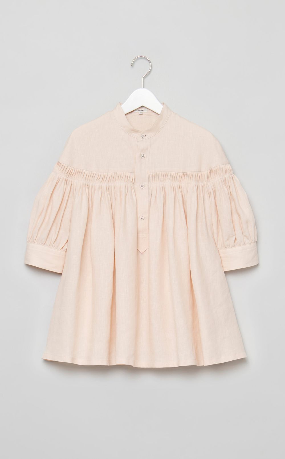 リネンギャザーハーフスリーブブラウス