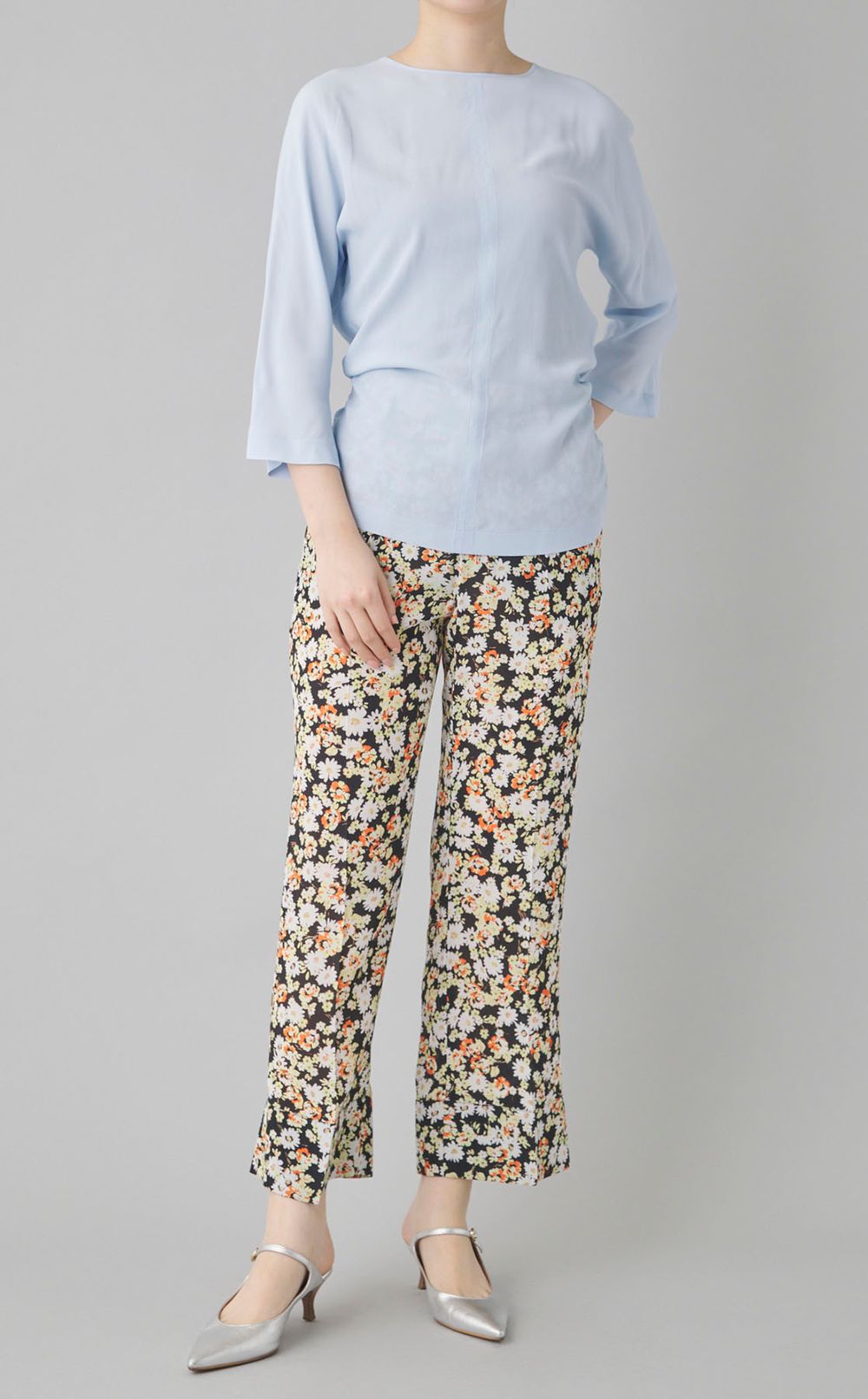 クルーネック7分袖ブラウス