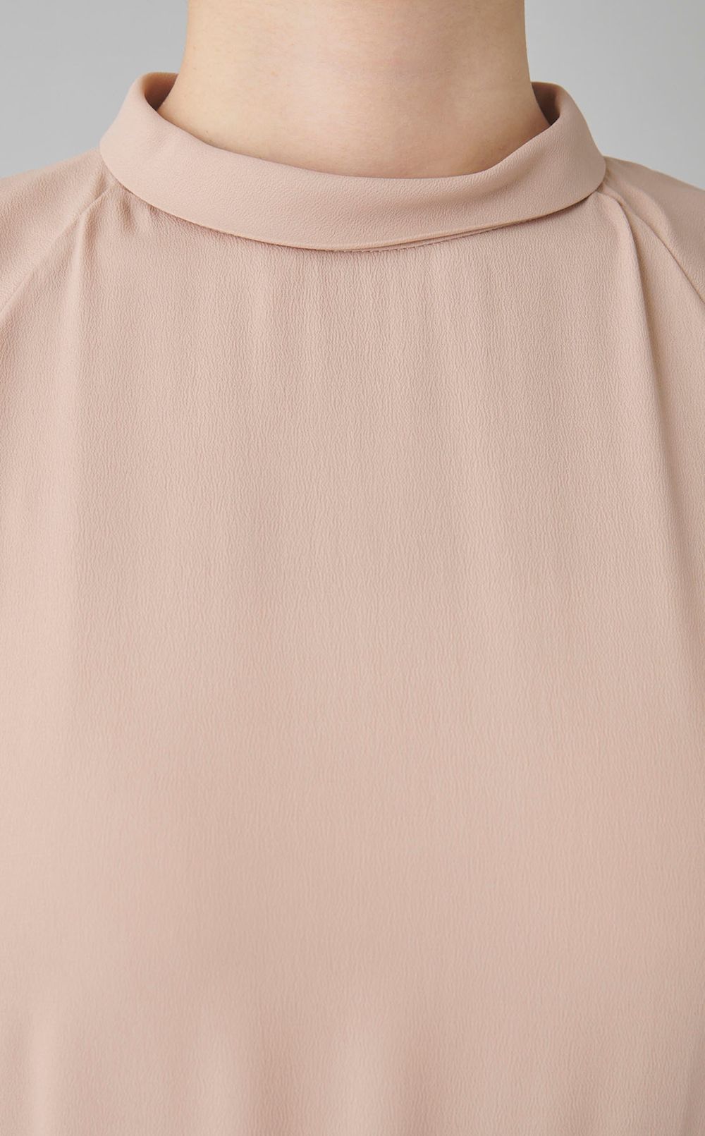 ハイネックキャップスリーブワンピース