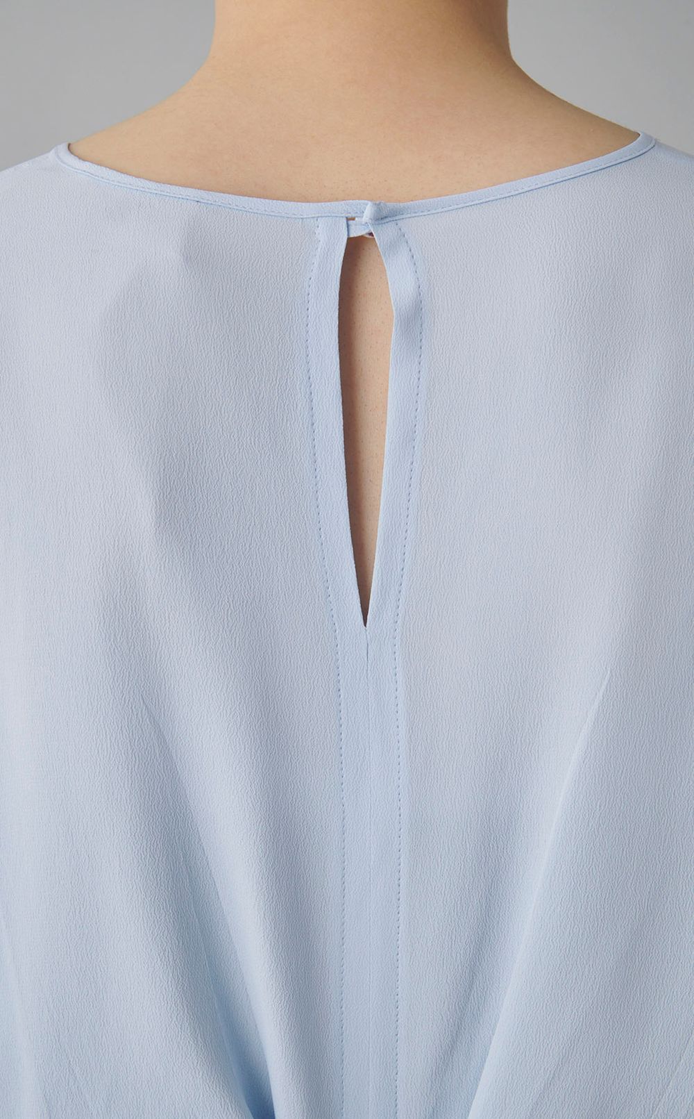 クルーネック7分袖ブラウス