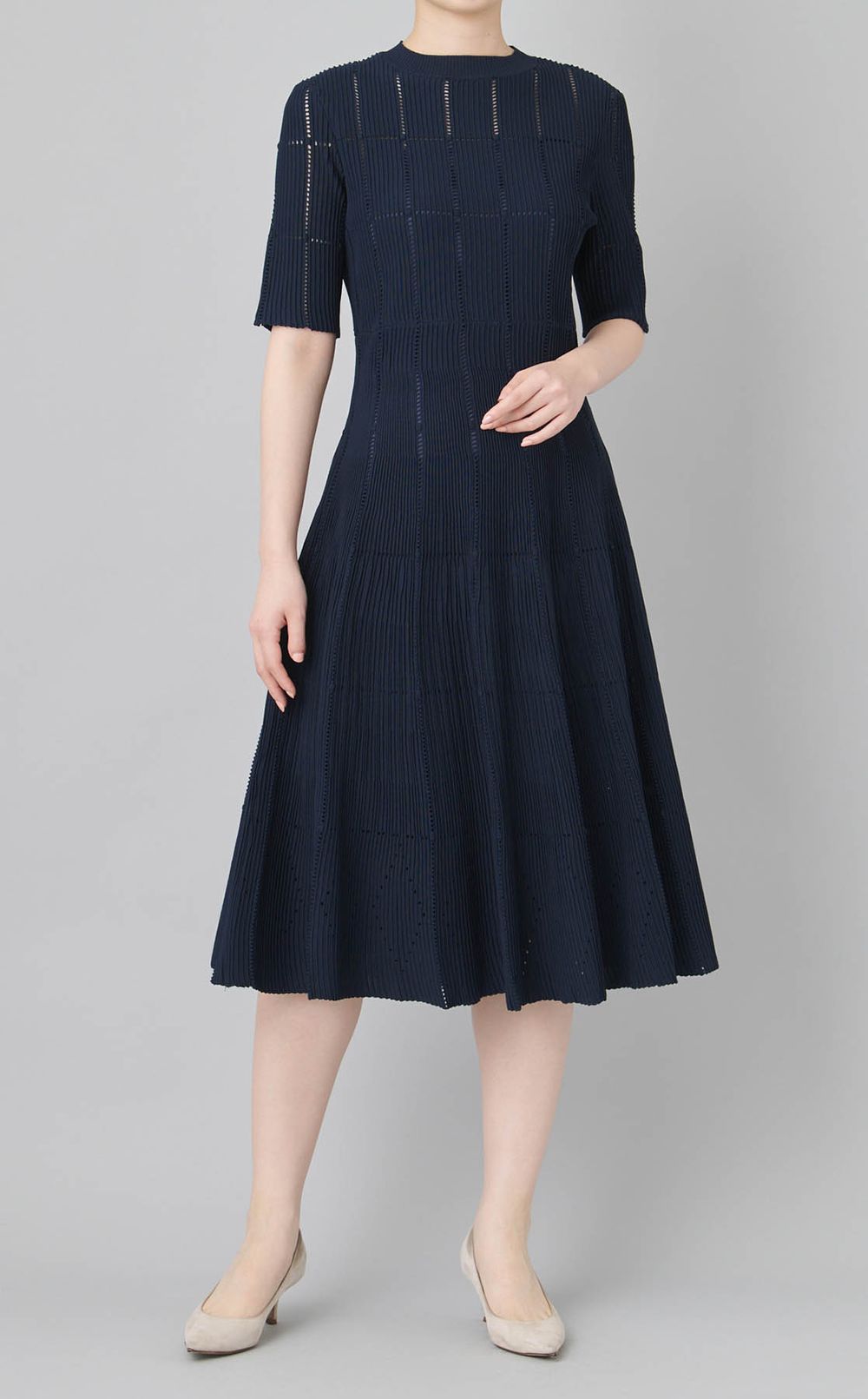 ダイヤヘムニットワンピース