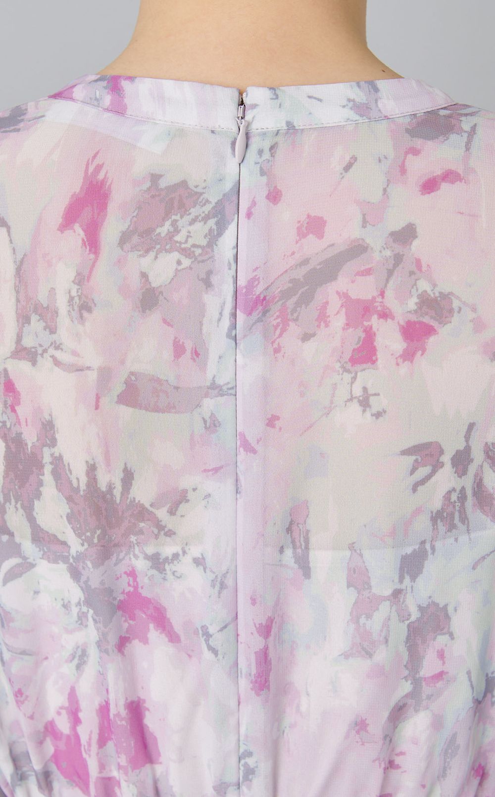 プリントボウタイプリーツワンピース