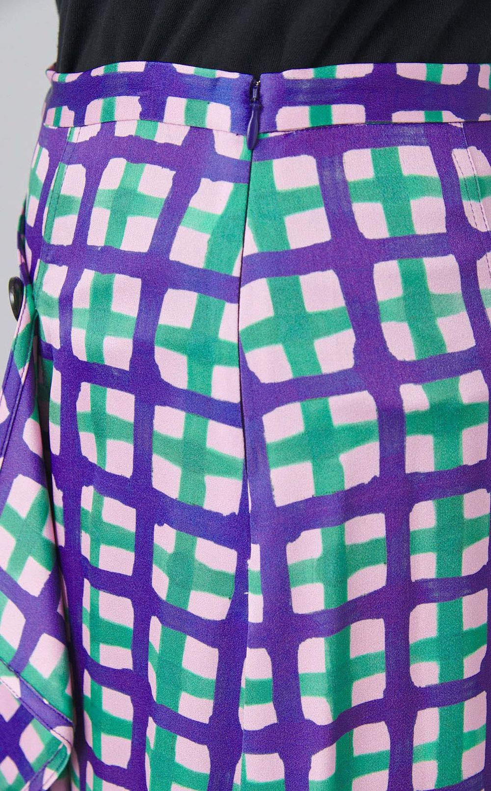 チェックプリントラップスカート