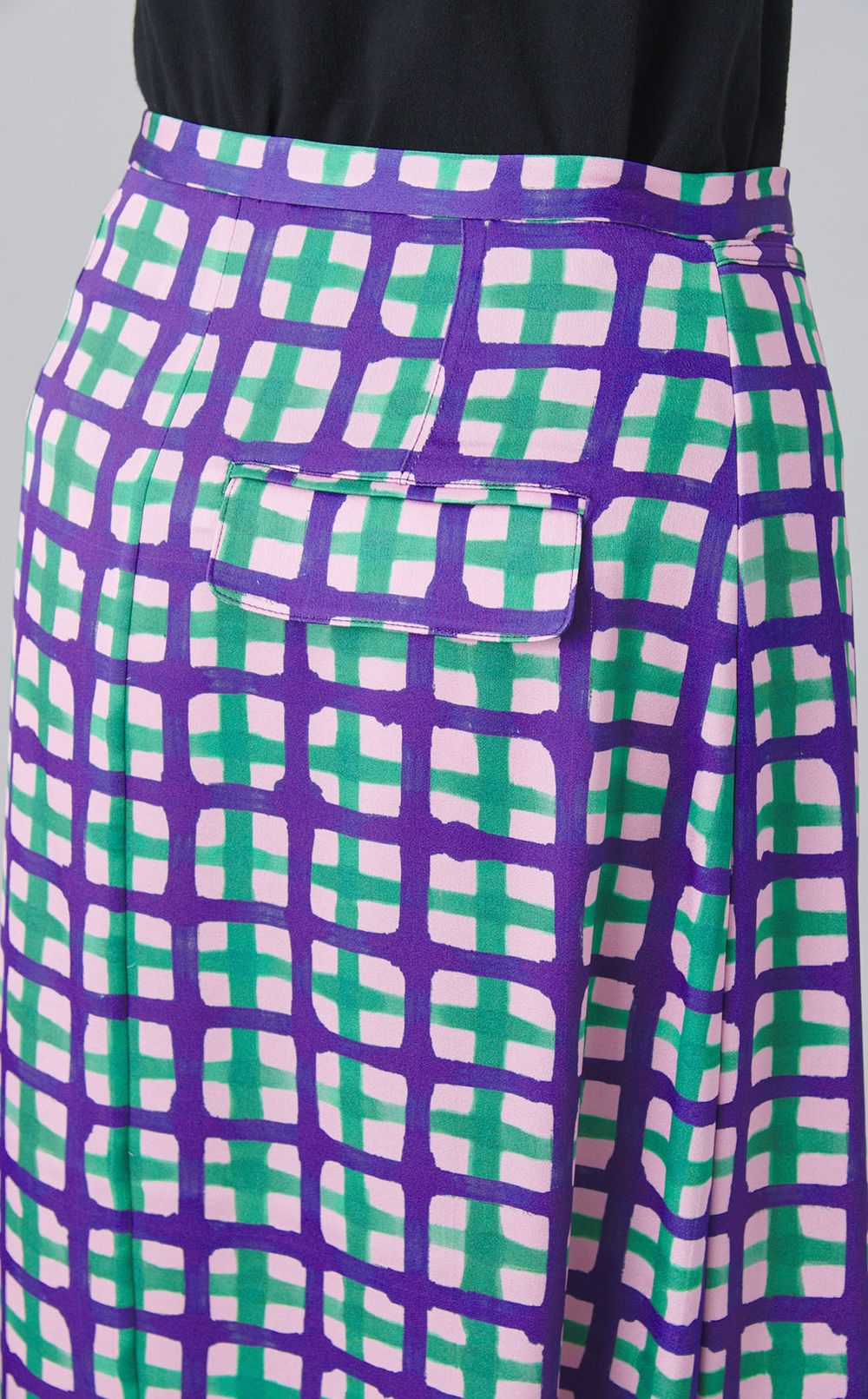 チェックプリントラップスカート