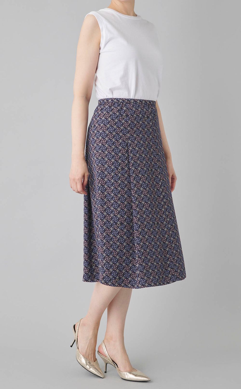 リバティプリントタックフレアスカート