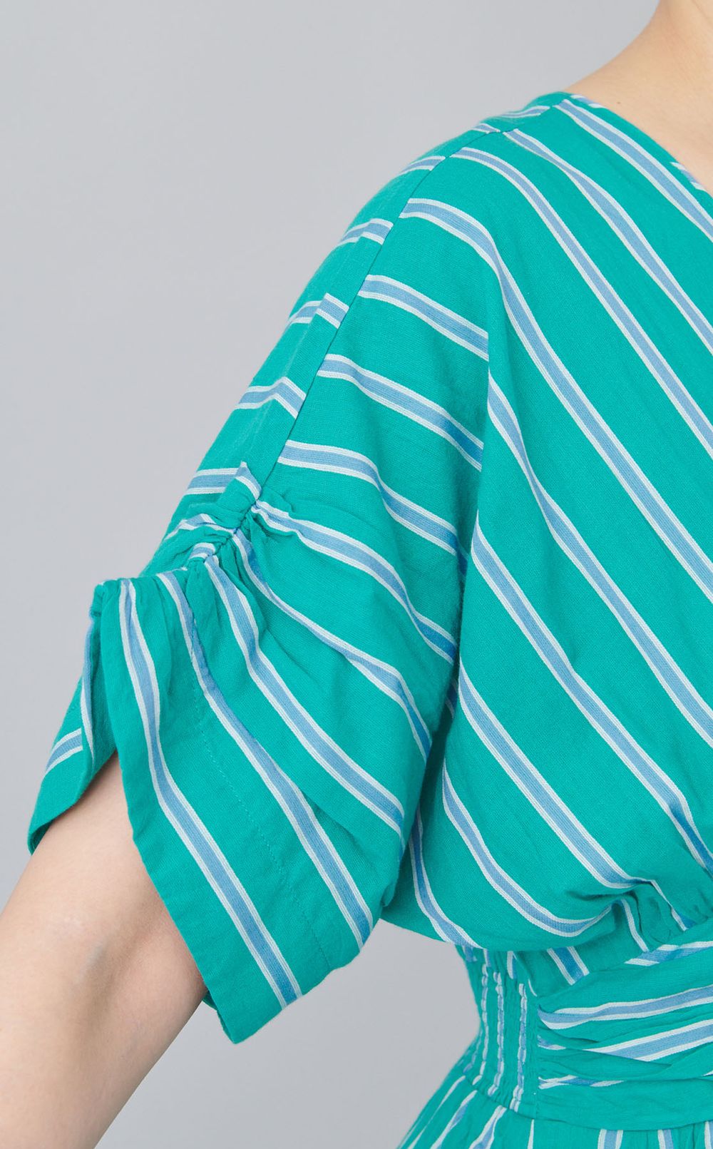 ストライプウェストギャザーワンピース