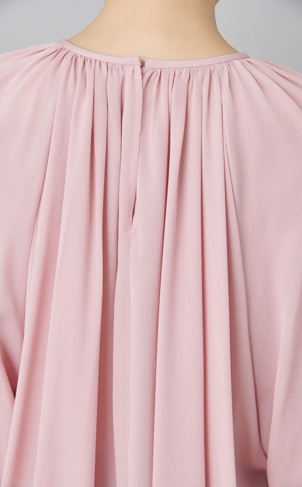 シルクキャンディスリーブブラウス