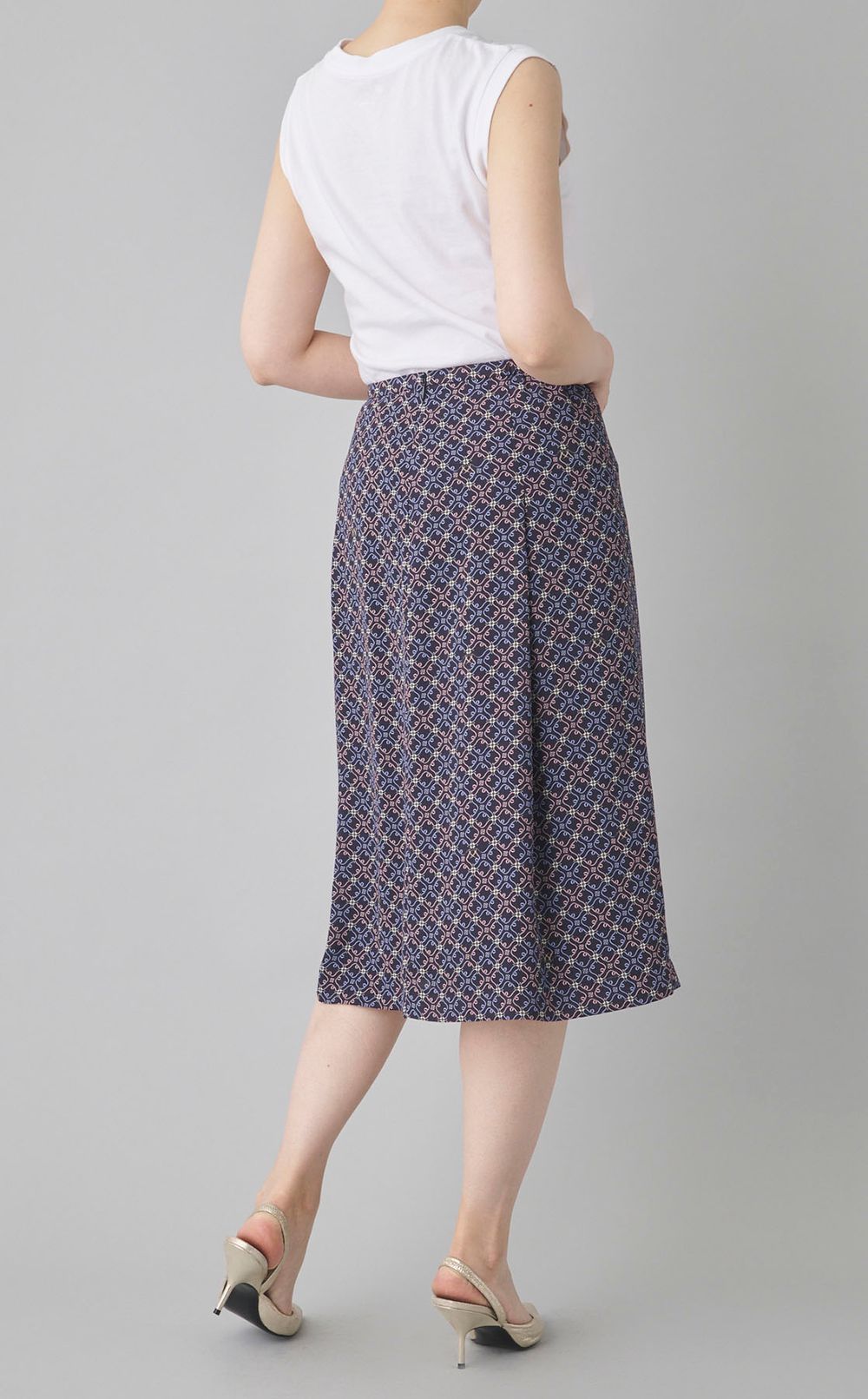 リバティプリントタックフレアスカート