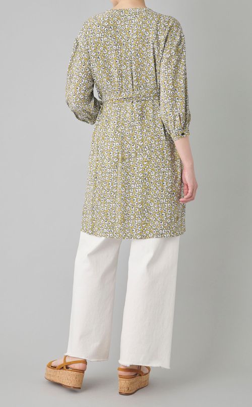 フラワープリントチュニックワンピース