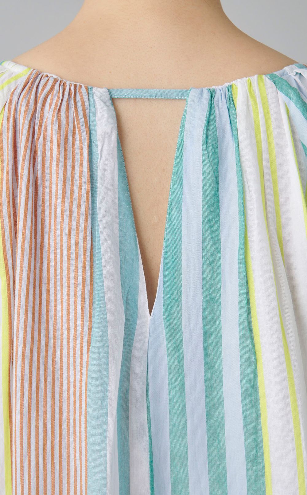 ストライプギャザーネックワンピース