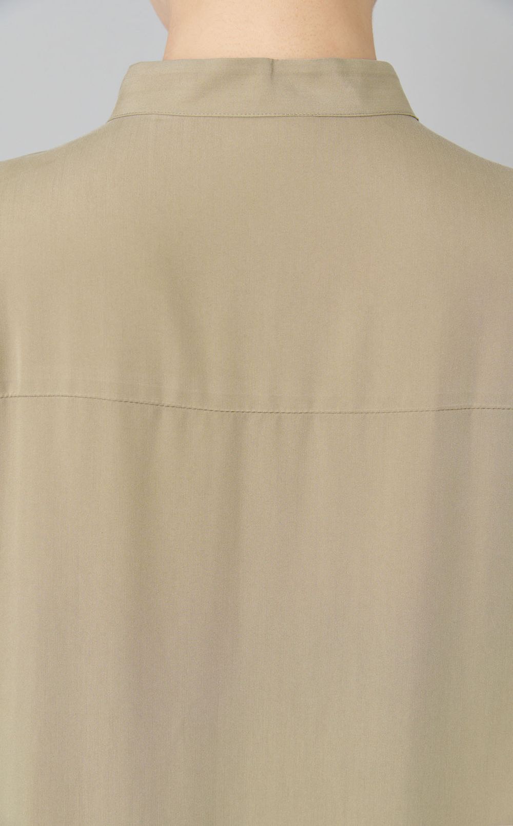 バンドカラーティアードワンピース