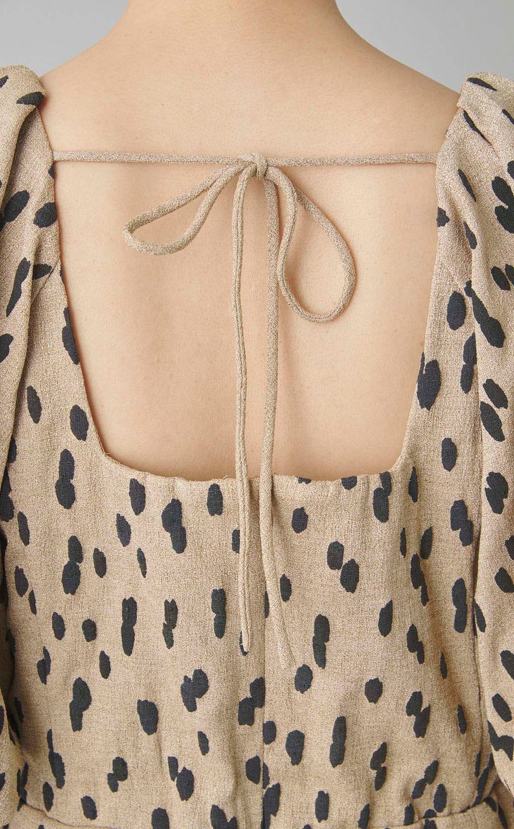 スクエアネックプリントワンピース