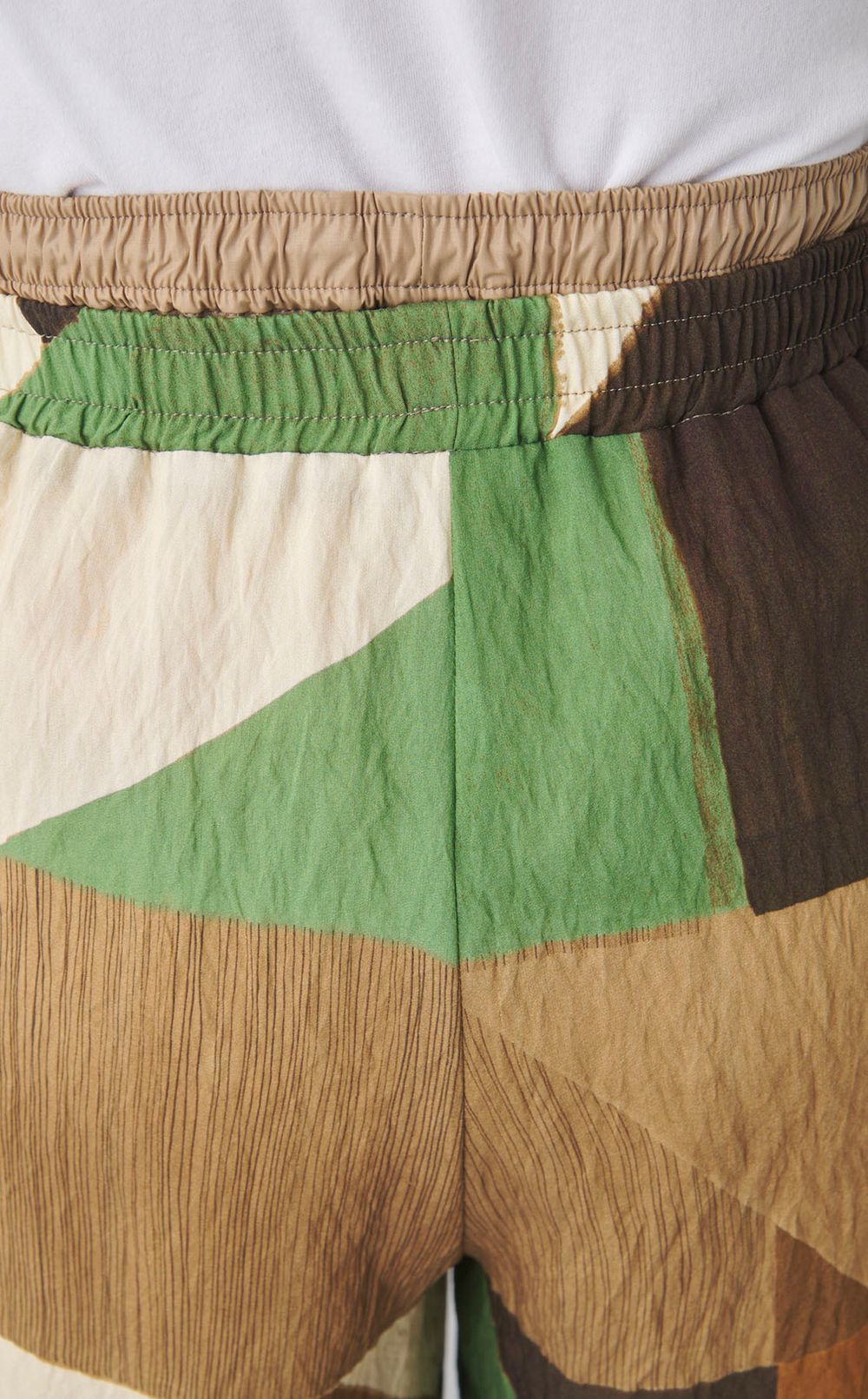 ジオメトリックパンツ