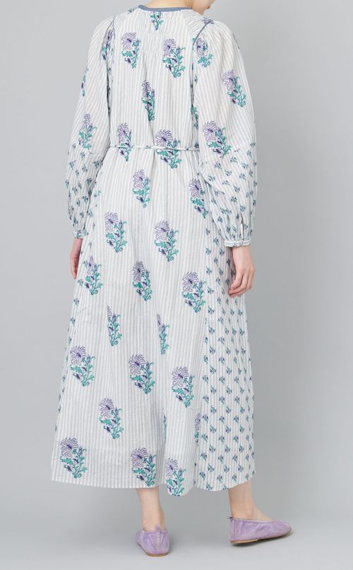 フラワープリントシャーリングドレス