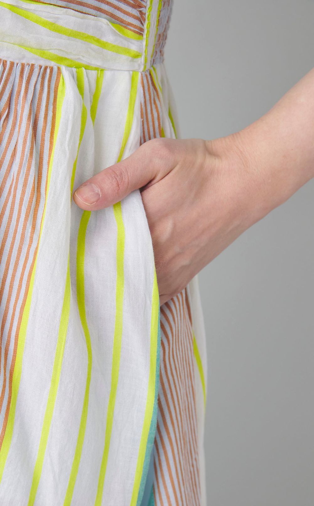 ストライプウェストギャザーワンピース