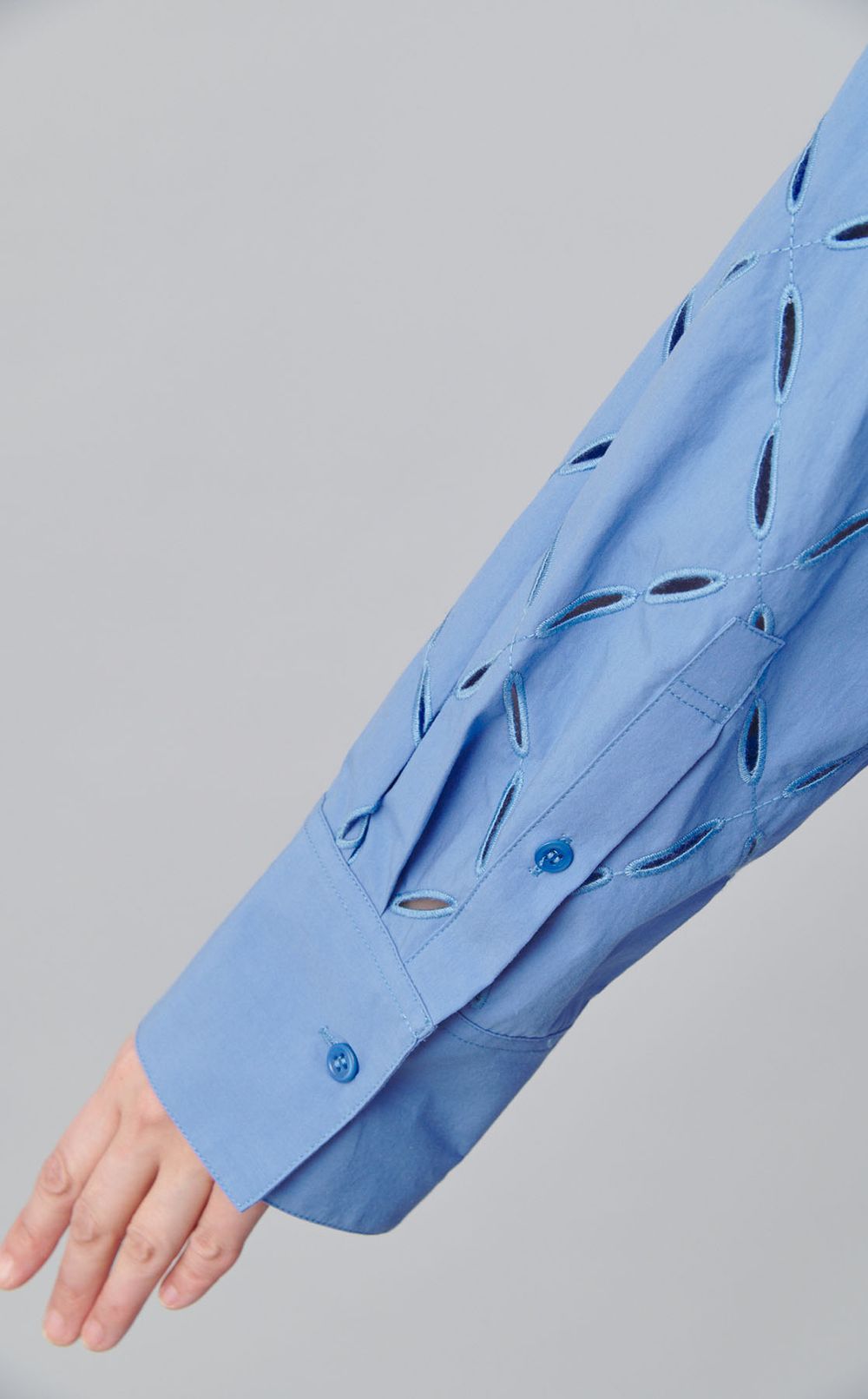 アーガイルエンブロイダリーブラウス