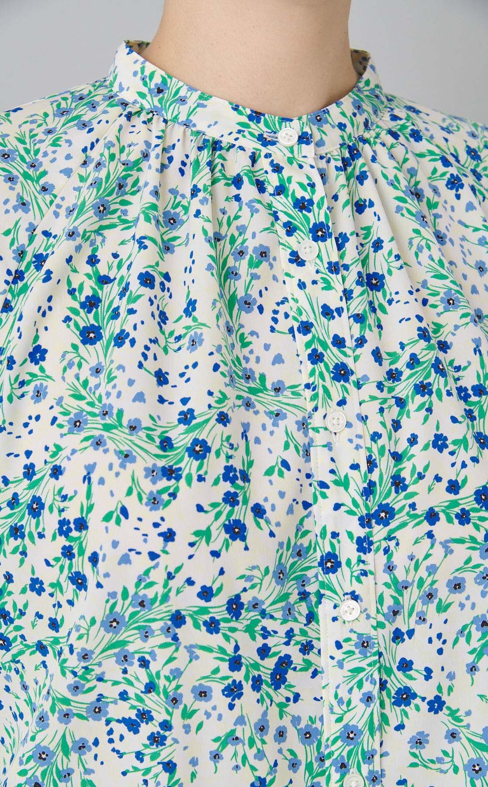 フラワーブーケプリントブラウス