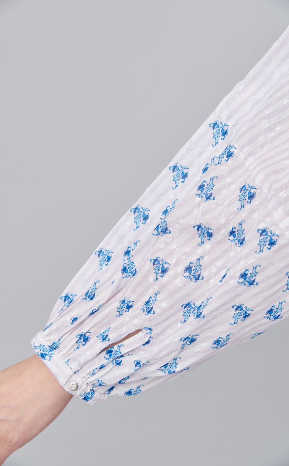 フラワープリントシャーリングドレス