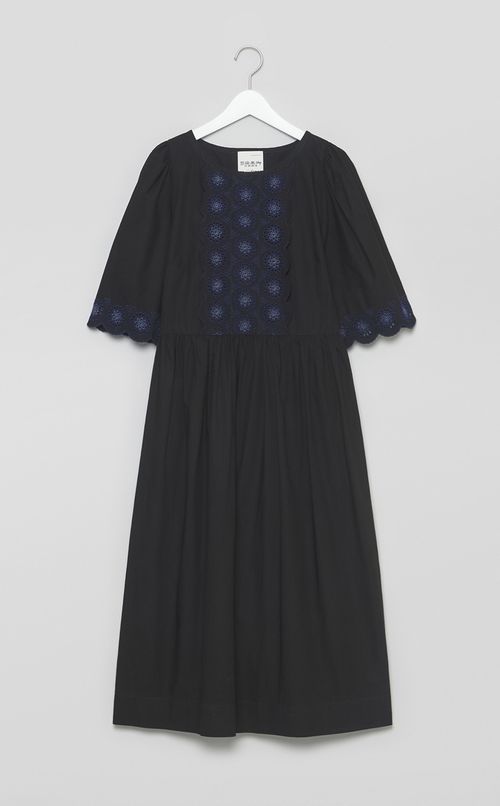 【reADdress】エンブロイダリーワンピース