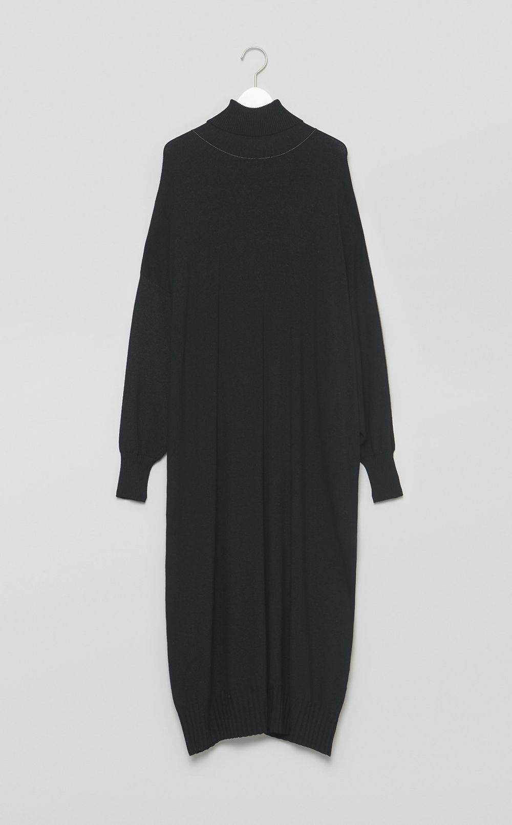 【reADdress】タートルネックニットワンピース