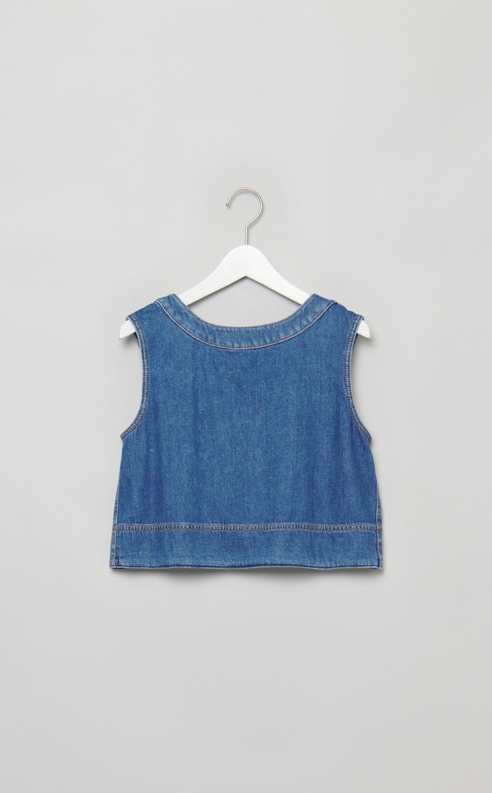 ウォッシュドデニムノースリーブトップス