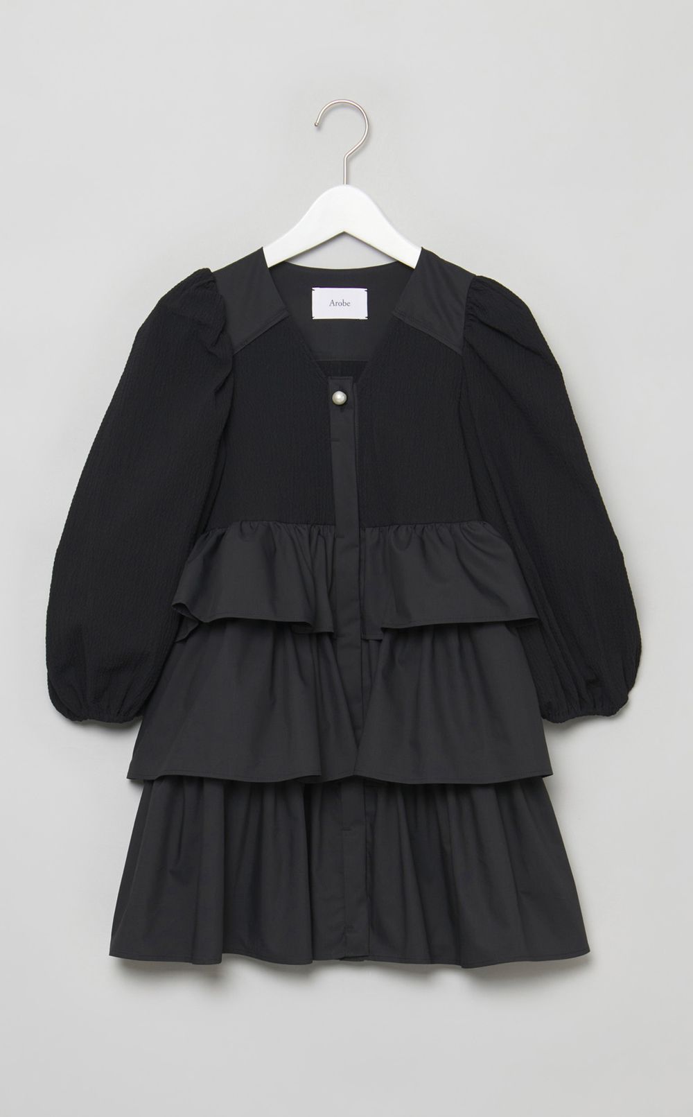 パフスリーブフリルブラウス