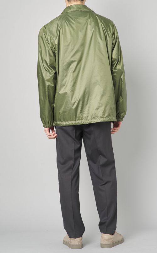 ラグランコーチジャケット