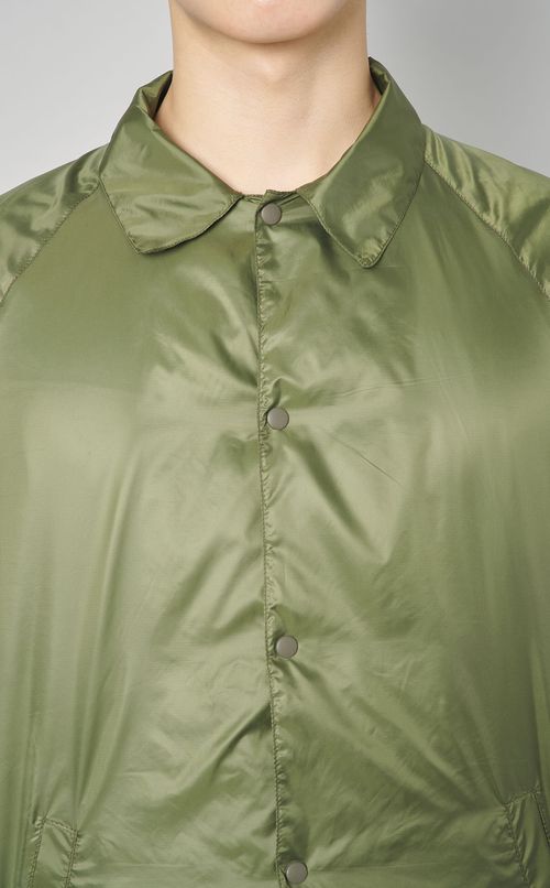 ラグランコーチジャケット