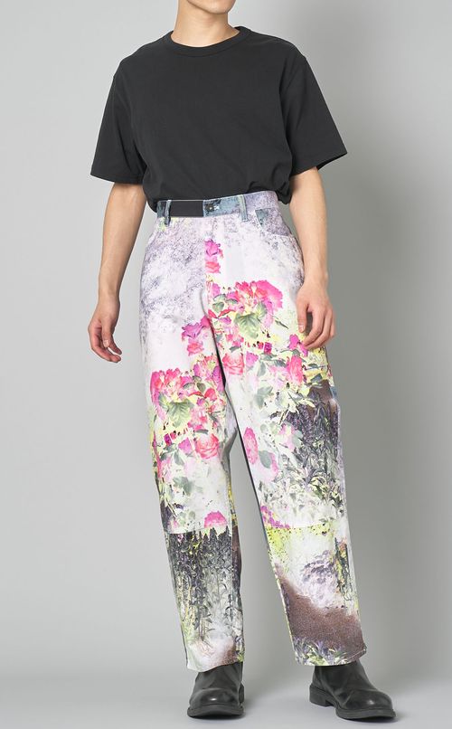 フラワープリントルーズフィットパンツ