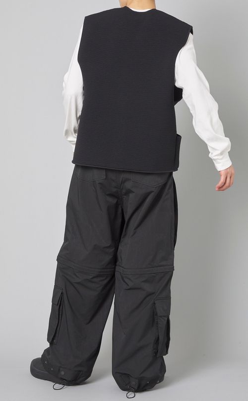 ライナーモチーフニットベスト