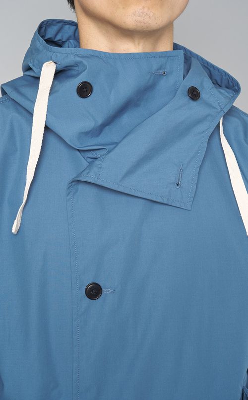 フーデッドジャケット