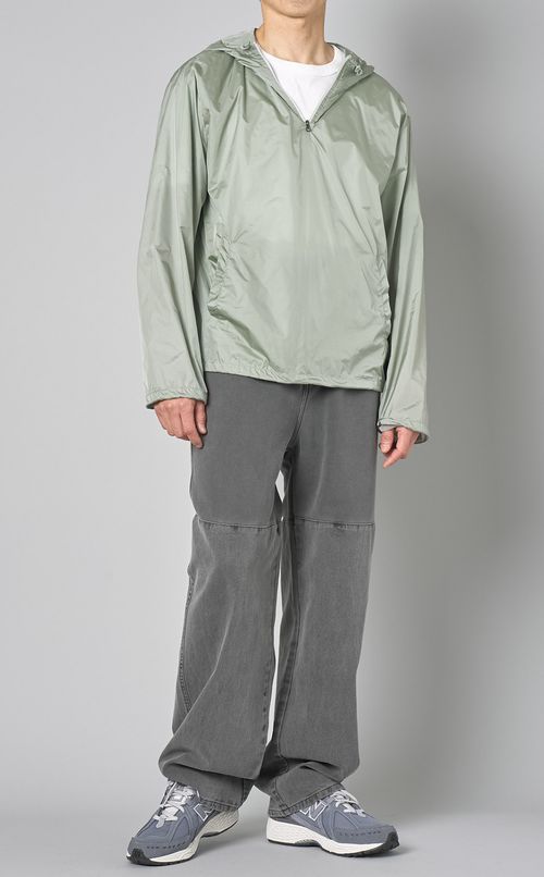 ナイロンハーフジップアップジャンパー