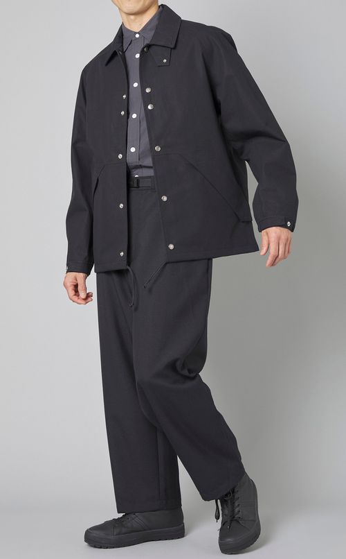 レギュラーカラーシャツ