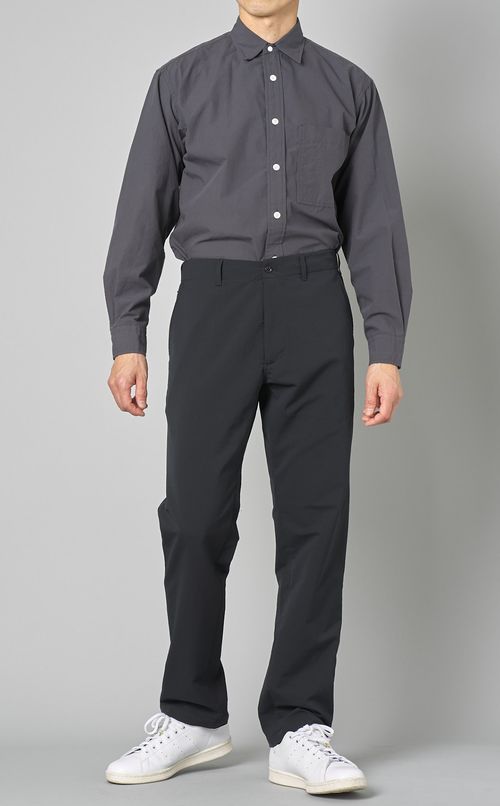 レギュラーカラーシャツ