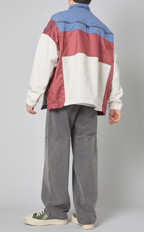 ナイロンジップジャケット