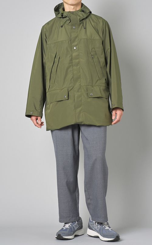 マウンテンウインドコート