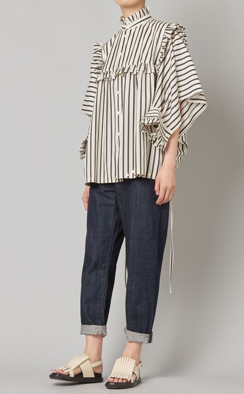 2wayデザインフリルブラウス