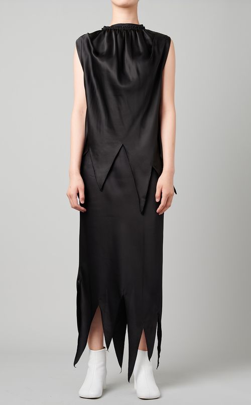 デザインヘムラインスカート