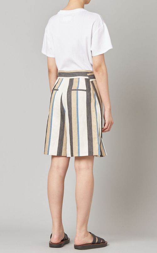 マルチストライプショートパンツ