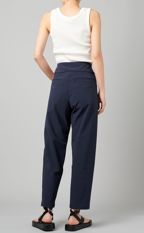 ストレッチストレートイージーパンツ