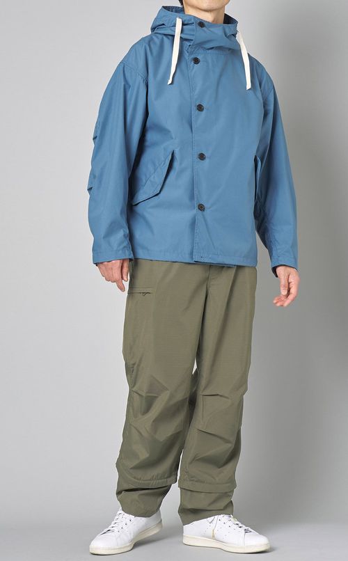 マウンテンウインドパンツ
